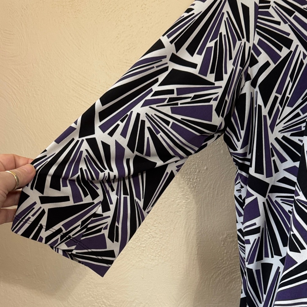 JM Collection Black and Purple Geometric Blouse 0098 - Picture 6 of 8